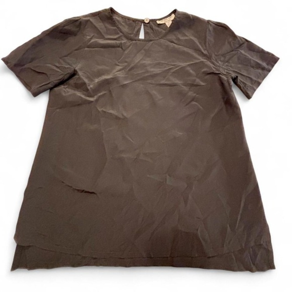 Nieves Lavi- black, 100% silk shirt.  Shell button